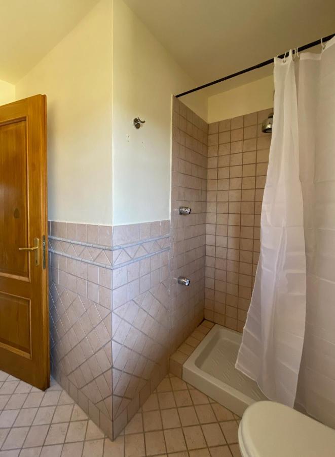 Montevecchio Apartments 몬토폴리 인 발 다르노 외부 사진